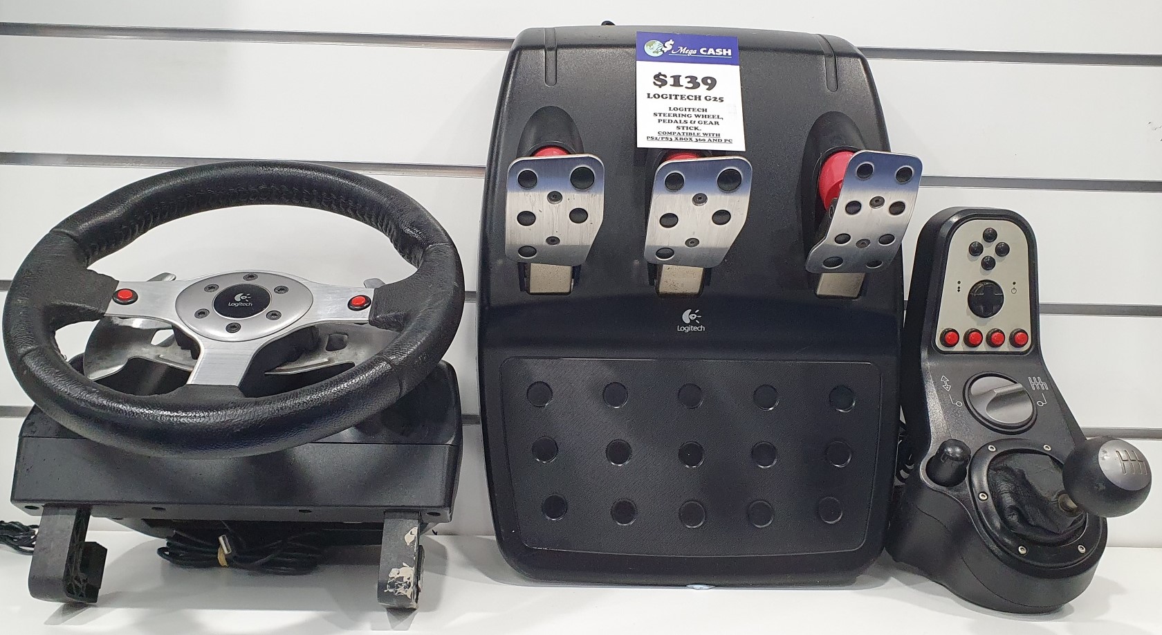 Buy G25 STEERING WHEEL, GEAR STICK & PEDALS From a Pawn Shop Mount Druitt, Cash